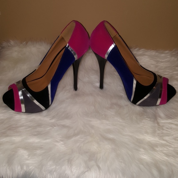 Stiletto Open Toe Pump - Picture 6 of 6